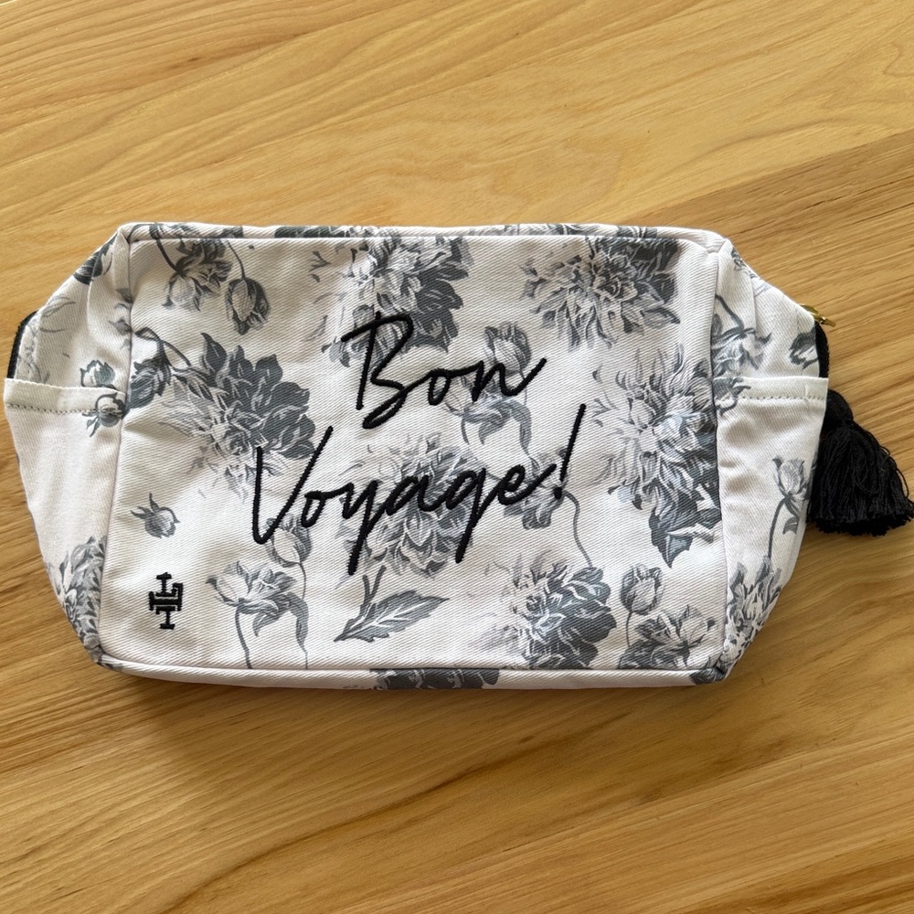 Lollia - Black and White Floral‎ Travel Pouch